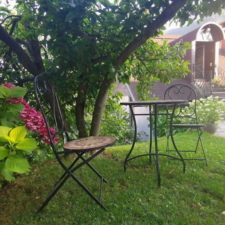 Apartmaji Mak Jesenice Eksteriør bilde